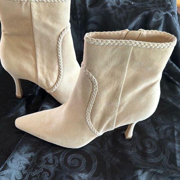 EXPRESS  Braided detail suede  Ankle Boots - Picture 4 of 9